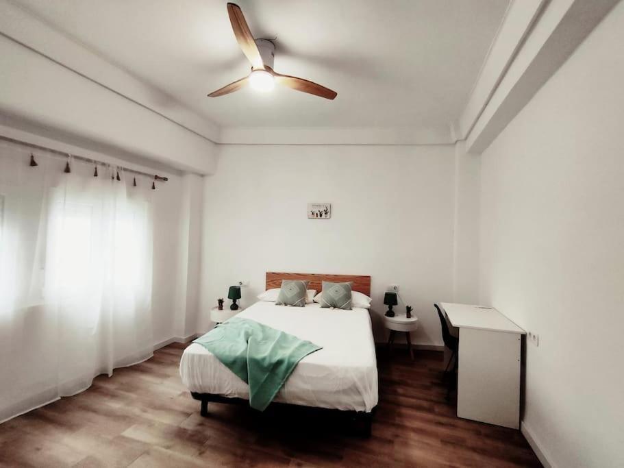 Centrico Conjunto Habitacional 阿利坎特 外观 照片