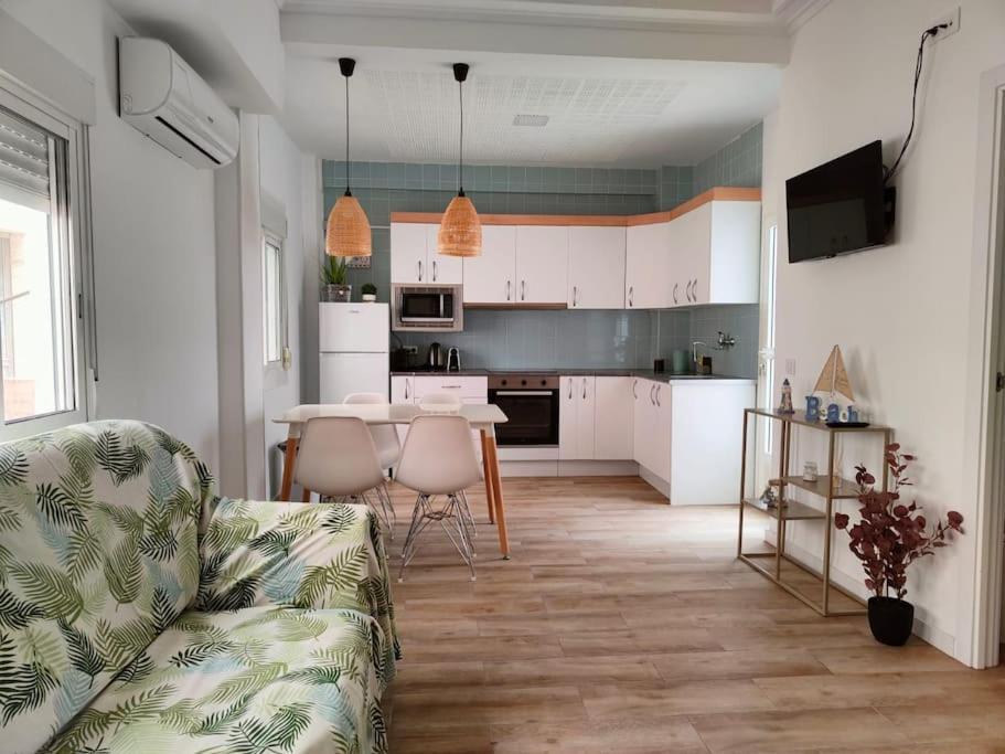 Centrico Conjunto Habitacional 阿利坎特 外观 照片